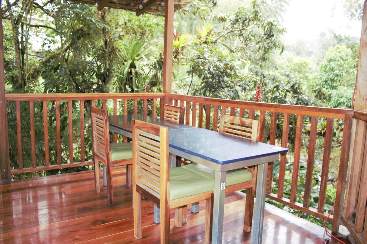 Hostal Zafiro ミンド エクステリア 写真