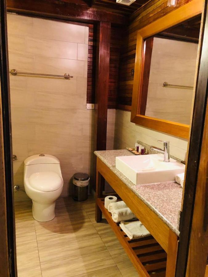 Hostal Zafiro ミンド エクステリア 写真